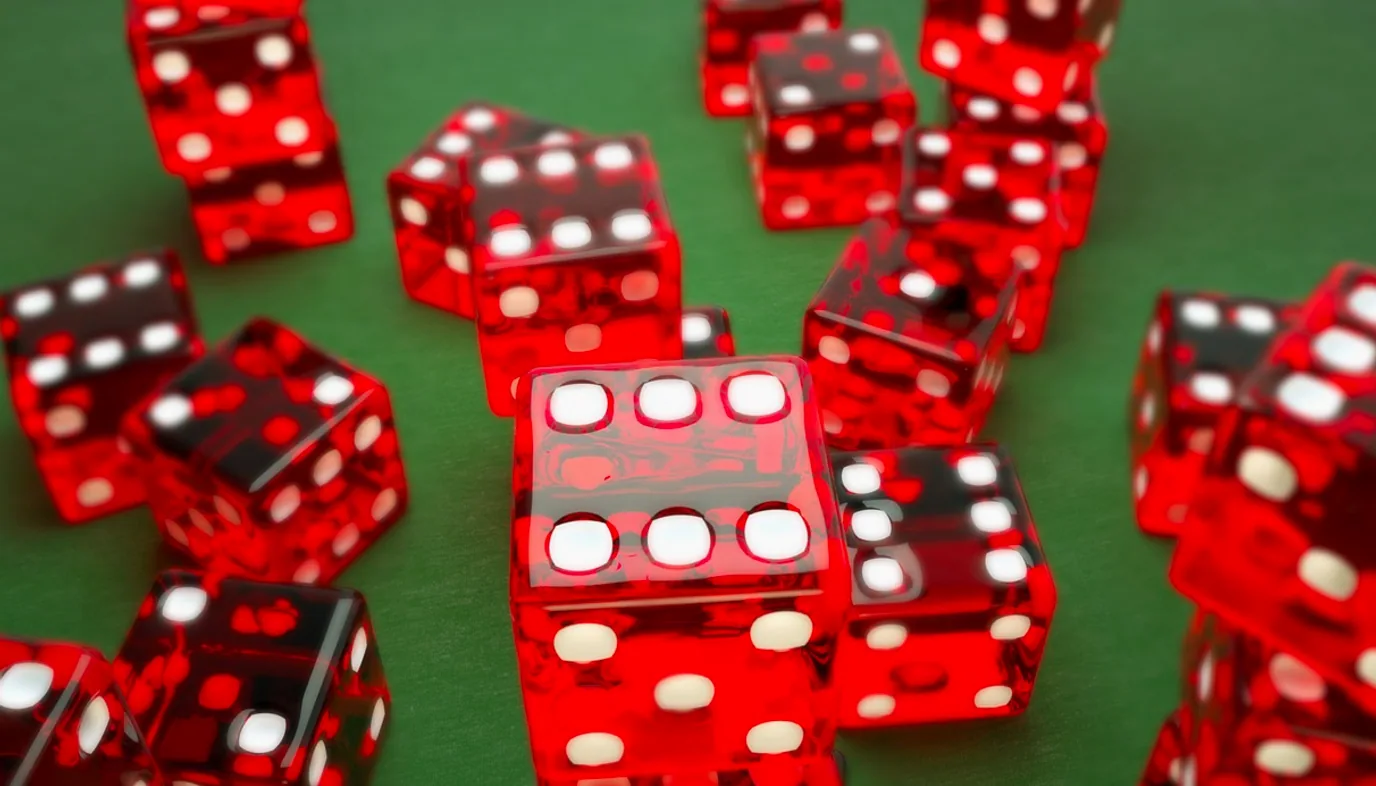 Dice, casino and to play
